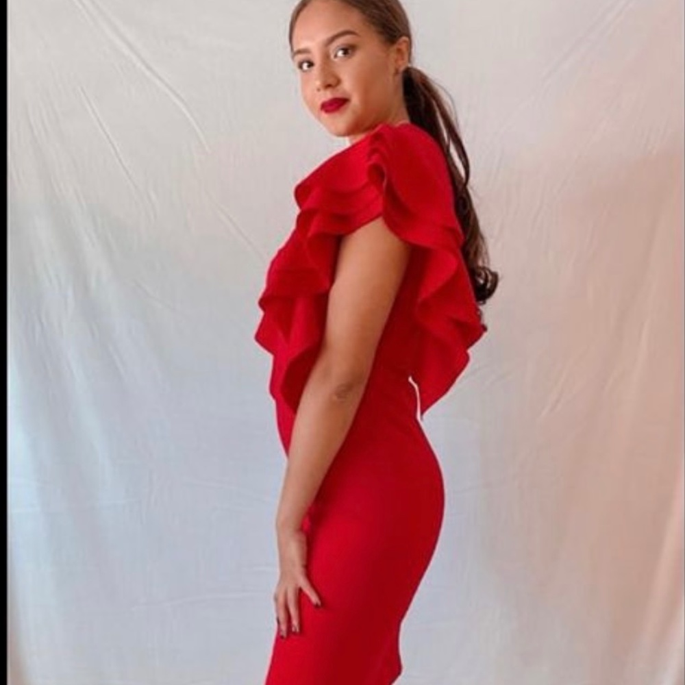 Pretty Dress - image 7